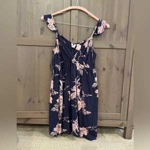 EUC Roxy size XS dress perfect for beach